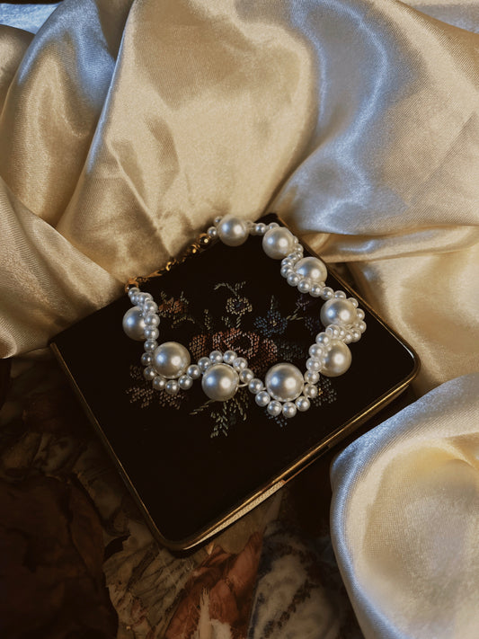 Isabella Pearls Bracelet